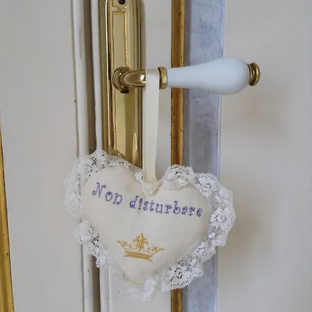Hotel Relais Borgo Sul Mare Ospitalita Diffusa Silvi Paese Zimmer foto
